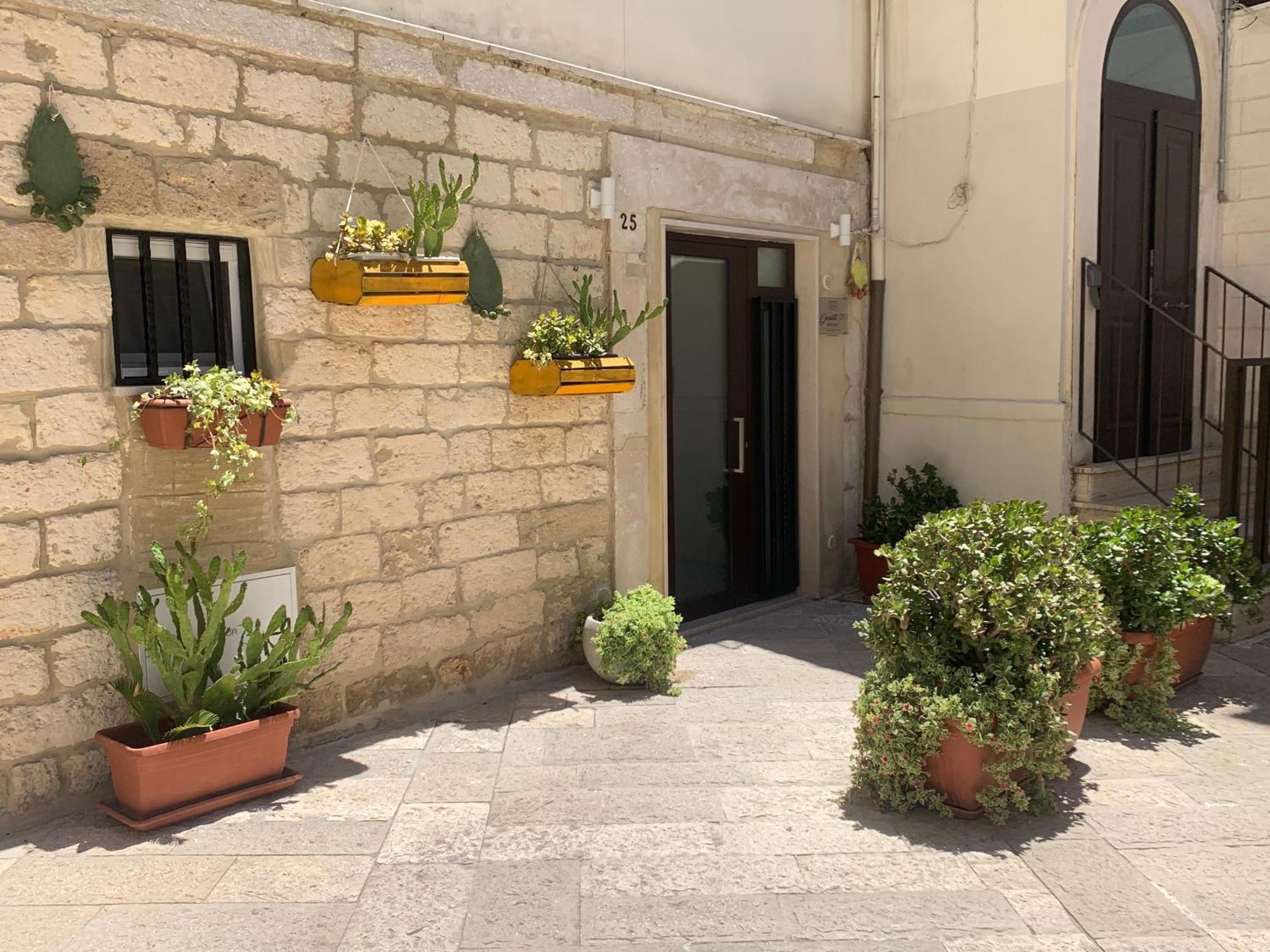 Gesuiti 25 Bari Exterior photo